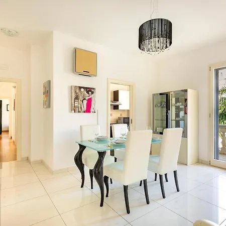 Corso Italia Ii By Barbarhouse