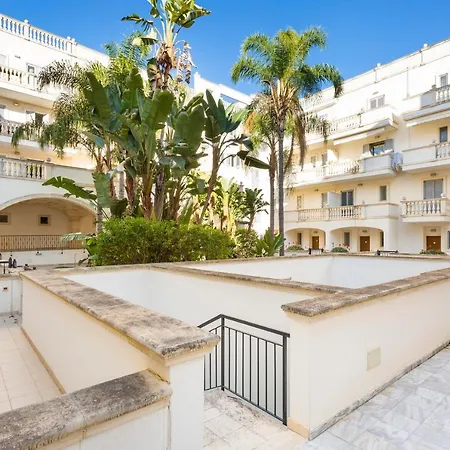 Corso Italia Ii By Barbarhouse *